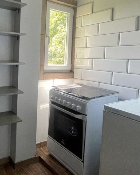 Плита газова Indesit (стан нової)