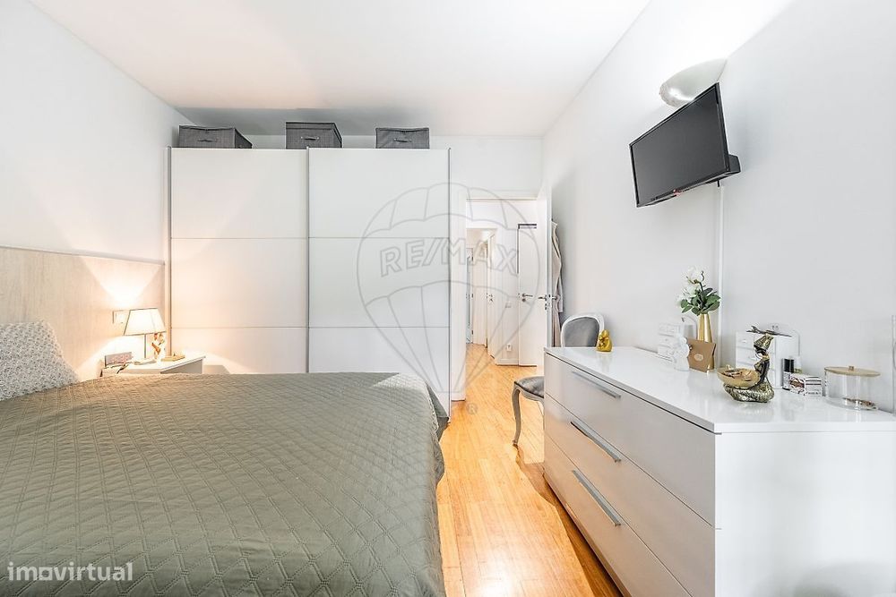 Apartamento T2 para venda em Creixomil