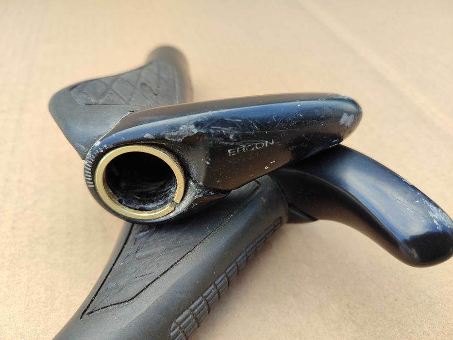 Chwyty Ergon GX2 Magnesium 135mm