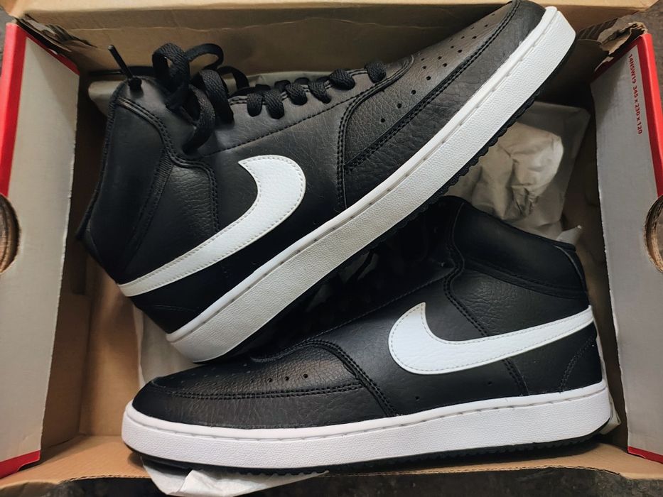 Nowe buty Nike skórzane czarne za kostkę 42,5