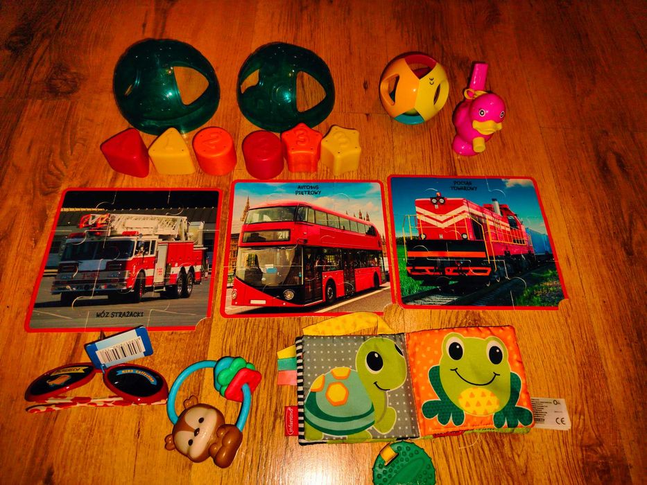 Zestaw zabawek rozwojowych dla malucha