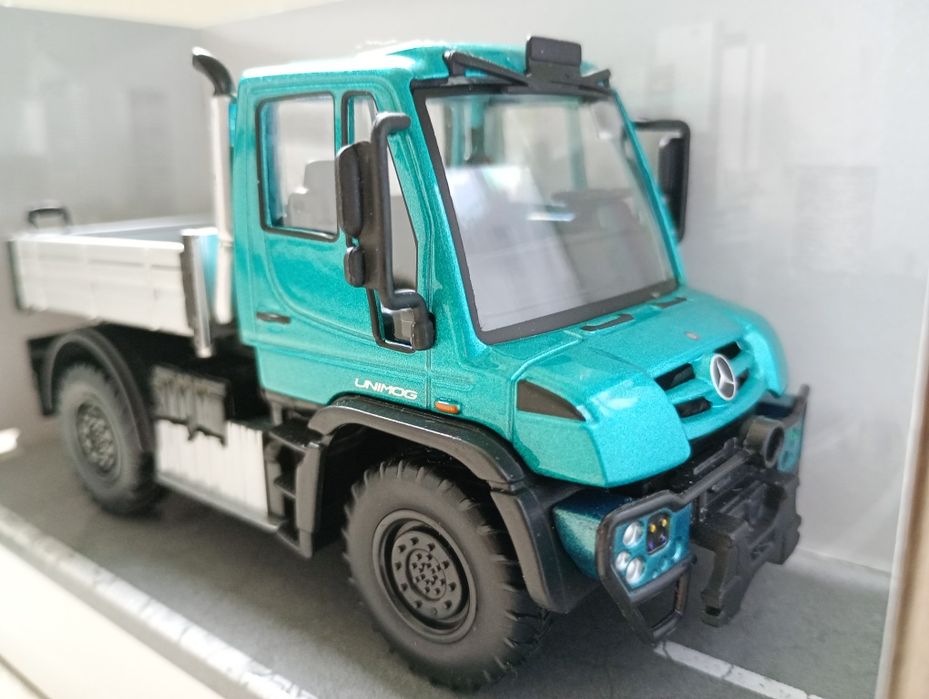 Maisto Mercedes unimog