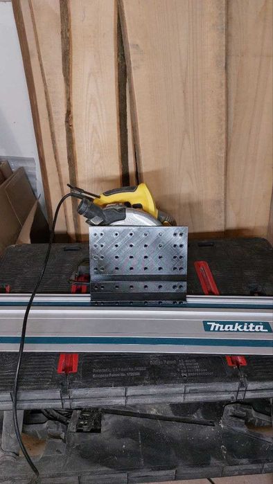 Адаптер на направляючу шину Makita для будь якої пили