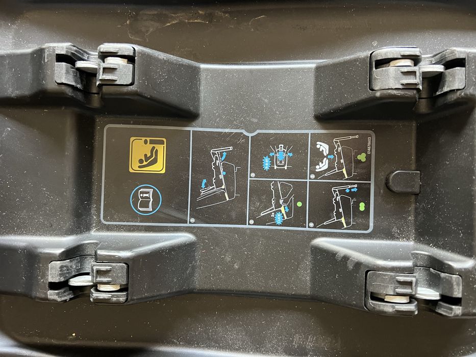 Isofix Bebé Confort / Maxi Cosi