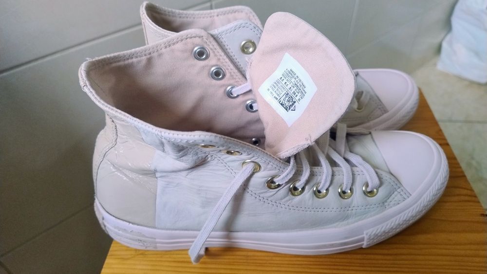 Converse Chuck Taylor All Star Hi 159520C

Converse Chuck Taylor All S