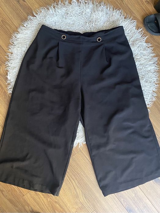 Czarne spodnie culotte XXL/3XL 44/46