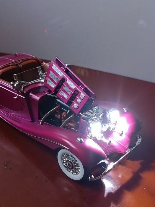 Модель Mercedes Benz 500 -K 1/24