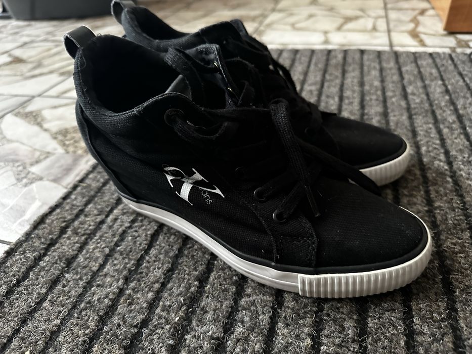 Buty/ trampki na koturnie