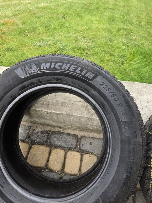 Michelin Alpin 6 225/60 R16