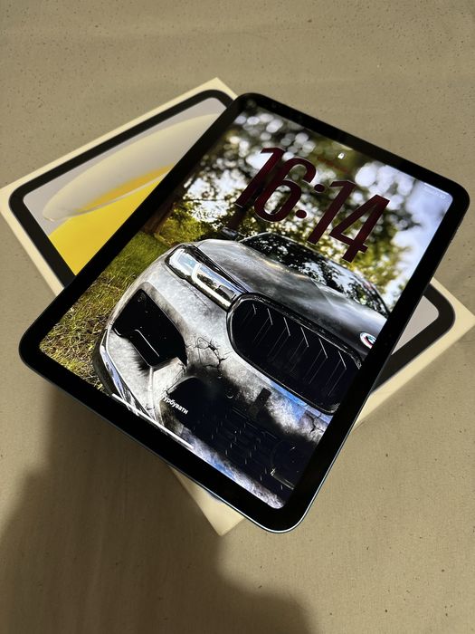 IPad a16.