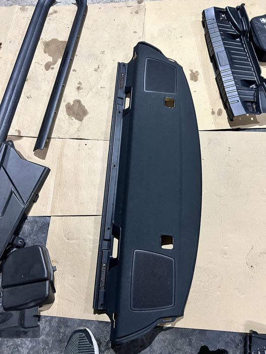 Suporte mala bmw e82 serie 1 coupe com colunas
