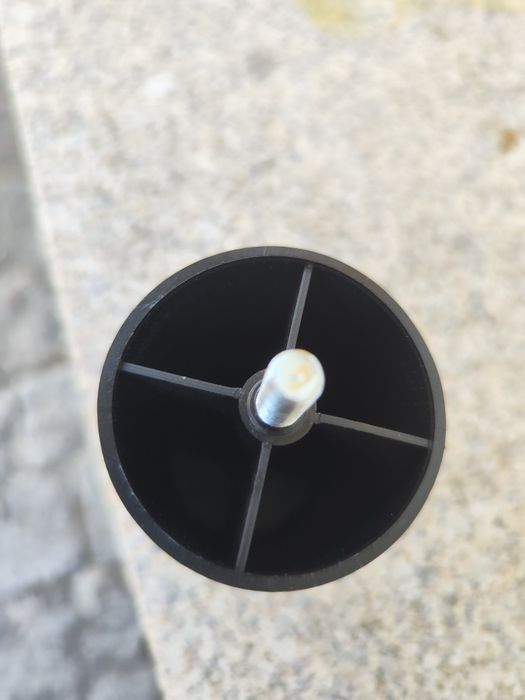 Pés cama/sofá novos