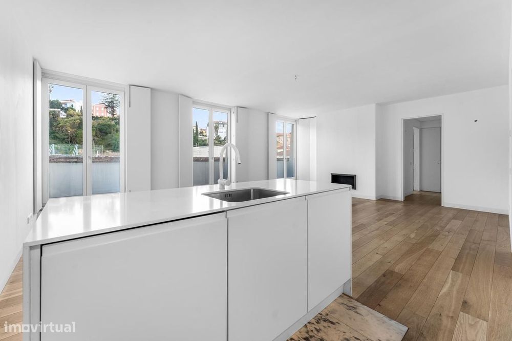 Apartamento T1 com piscina, Avenida da Liberdade, Lisboa