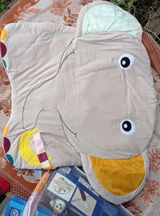Розвиваючий коврик Lupilu