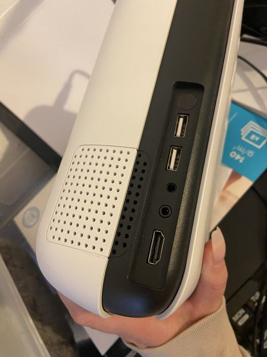 Projetor Full HD 1080P - Como novo!