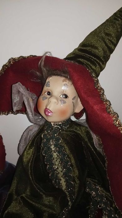 Elfo de 1m, a corda, musical