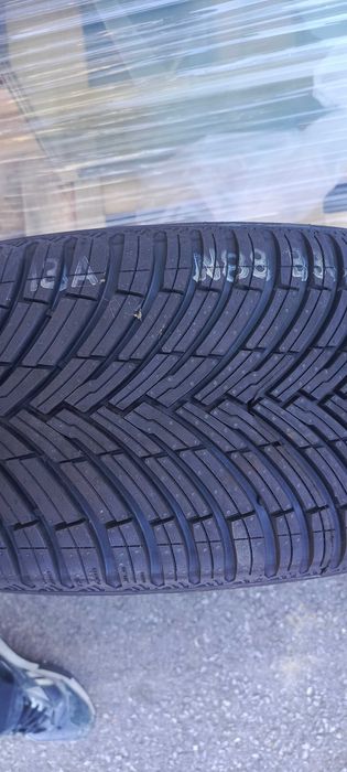 OPONY wielosezonowe Pirelli