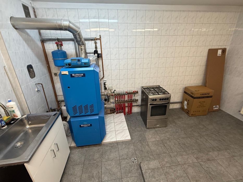 Piec Buderus Logano G 124 30,4kW 100 %sprawny