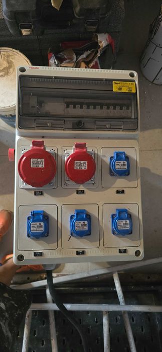 Quadro de eletricidade obra