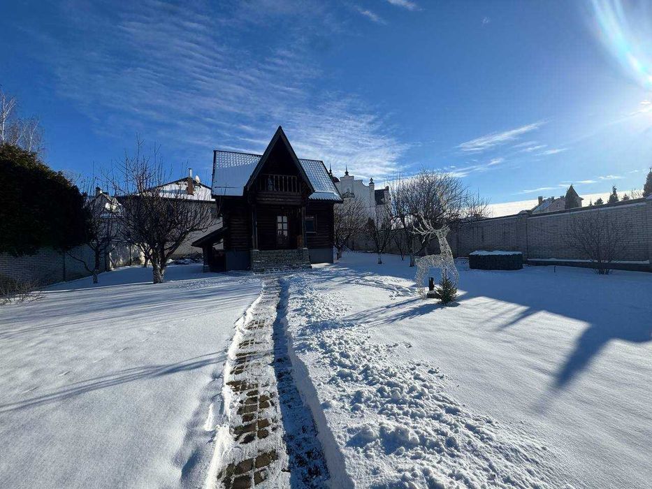 Престижна локація, якісний будинок, 16 соток, БАНЯ на дровах