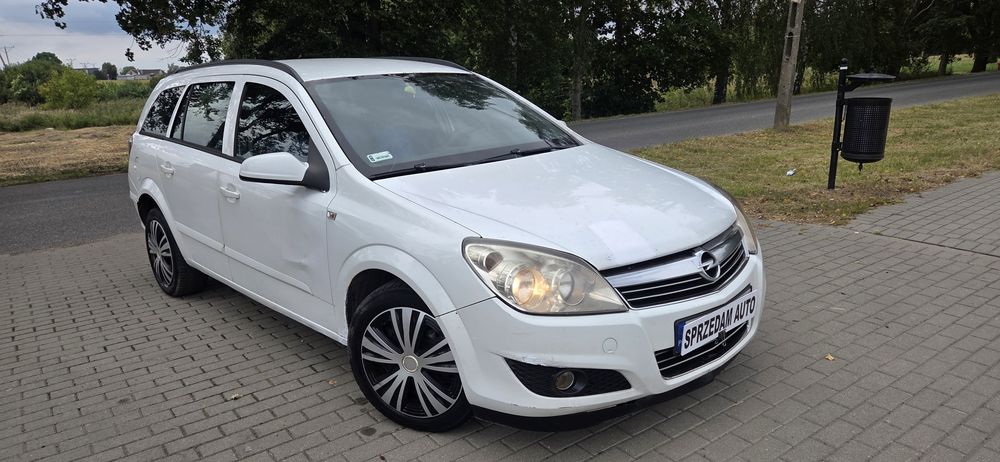Opel Astra lll 1.7CDTI 2009r, klima kombi