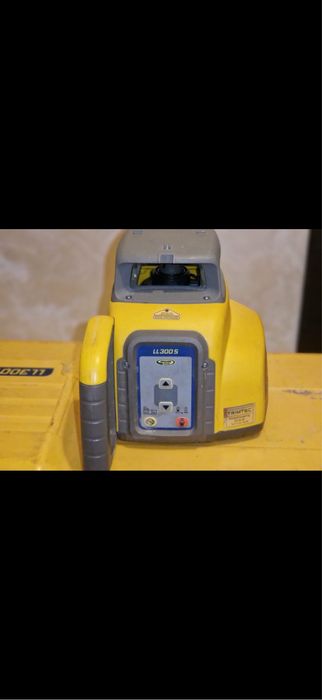 Trimble niwelator laserowy LL300S-rotacyjny. Bardzo dobry stan