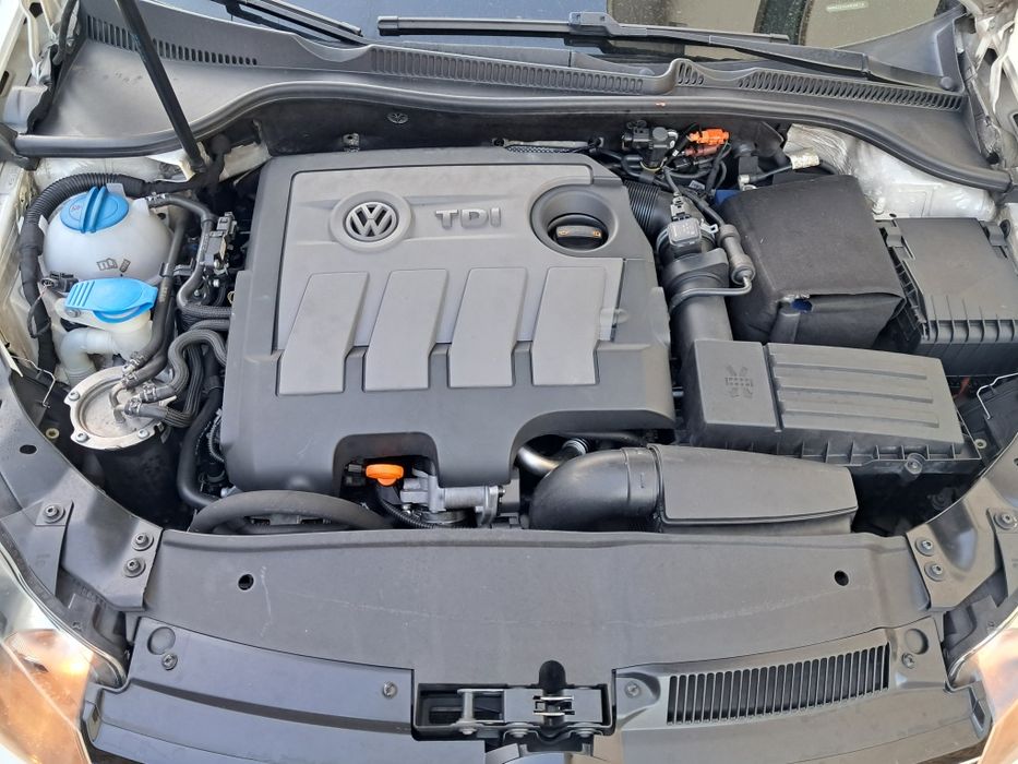 Volkswagen Golf VI