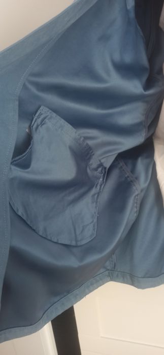 Kurtka parka. Koloru niebieskiego