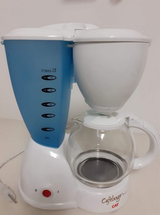 Cafeteira elétrica nova