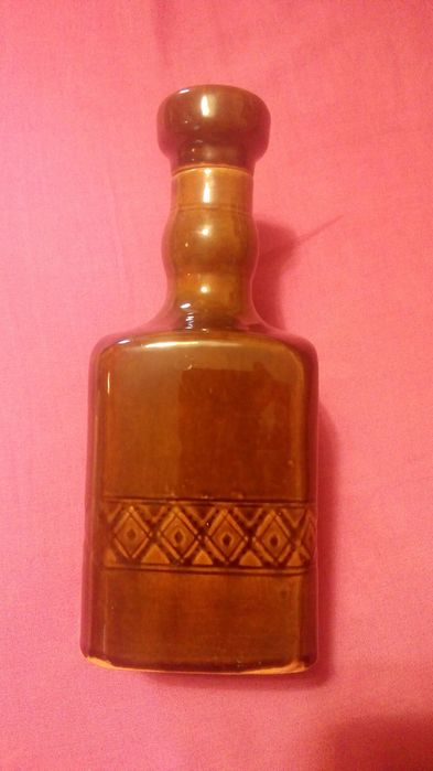 Керамічний бутель сувенірний 80- х років / бутыль