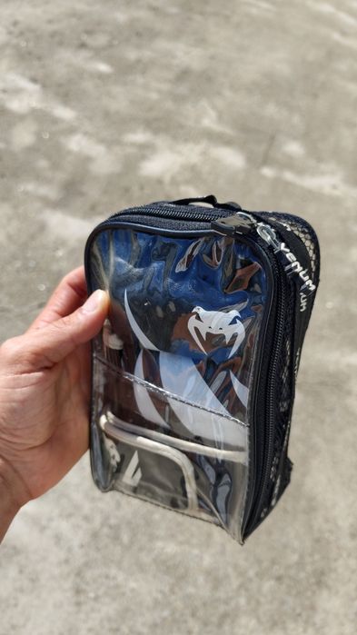 Luvas Venum para treinos MMA