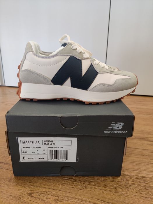 Sapatilhas New Balance 327 novas