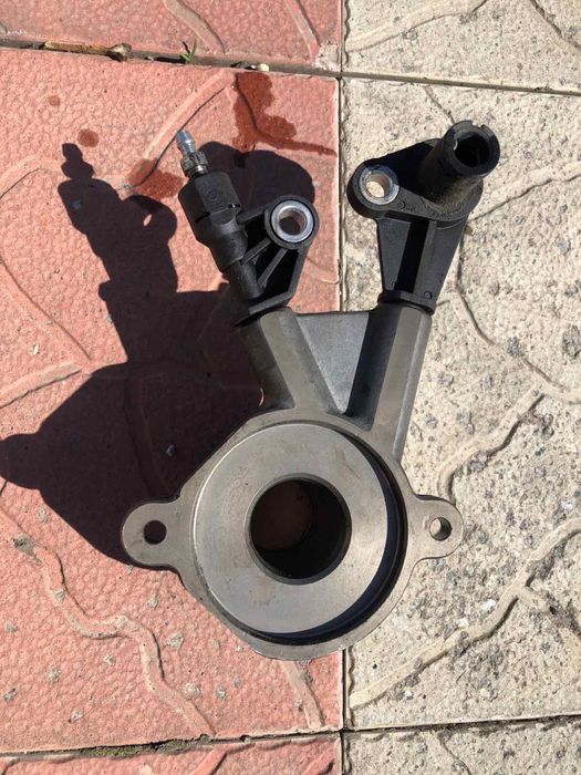 Вижимний підшипник віто 638 2.2 cdi