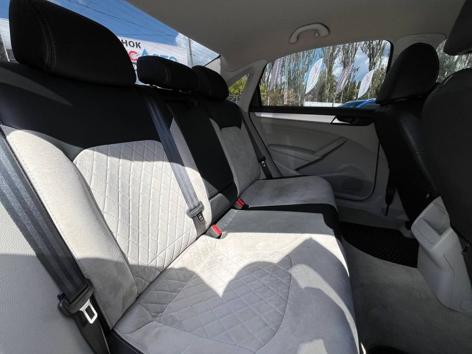 Volkswagen Passat B7 №5030 (ВНЕСОК від 10%) Альянс Авто Кривий Ріг
