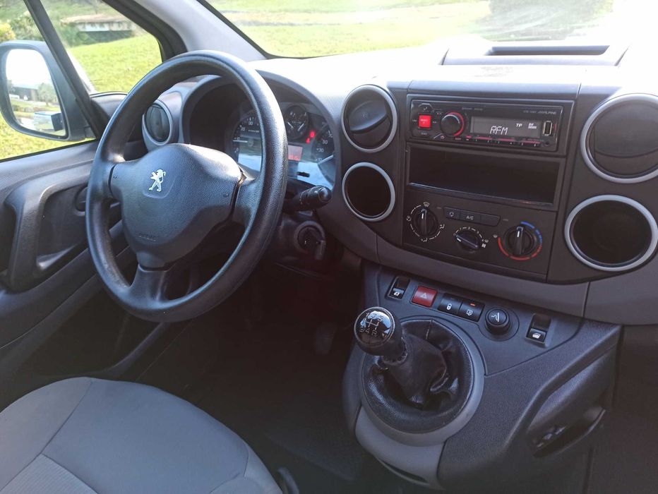 Peugeot Partner 1.6 HDI 3 Lugares