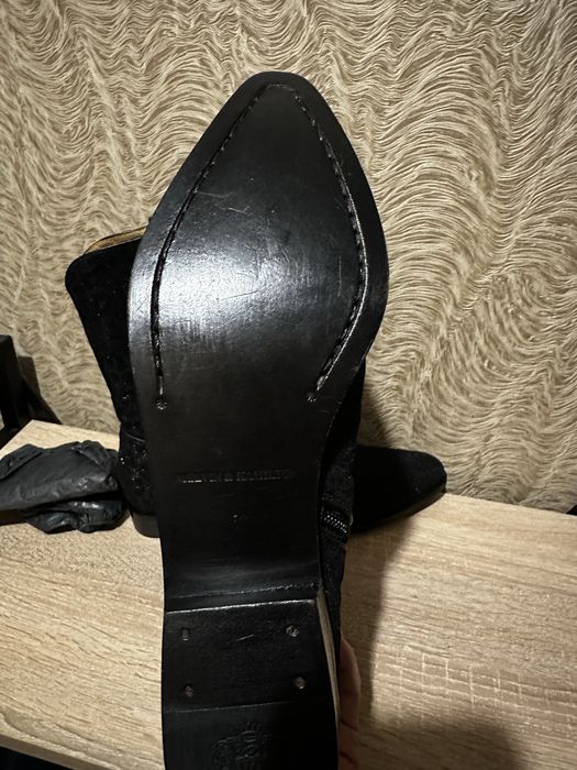 Козаки Melvin & Hamilton