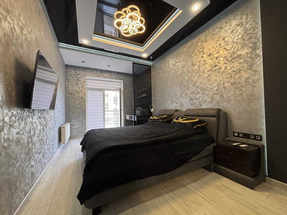 Стильна 2-кімнатна квартира з авторським дизайном у ЖК «28 Перлина»