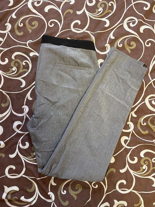 Продам джинсы Zara