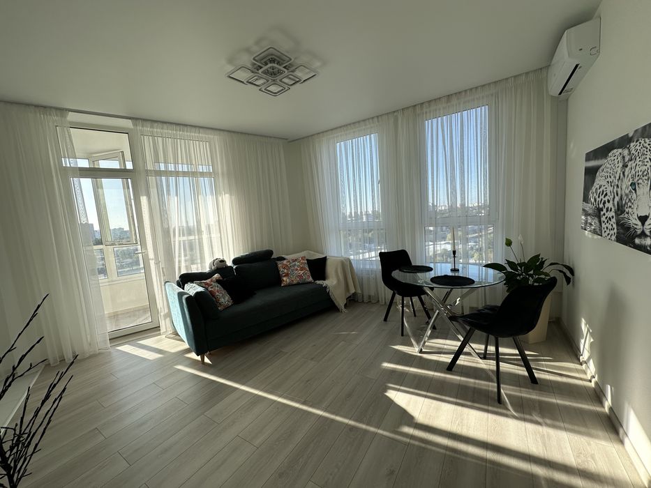 (50м2)ЖК  Нивки Парк Метро Нивки-5хв  Бердника,1д