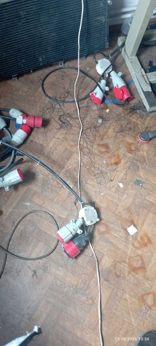 Wtyczki i gniazda siłowe