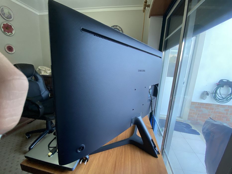 Monitor Samsung 32’’ – 60 Hz – Full HD