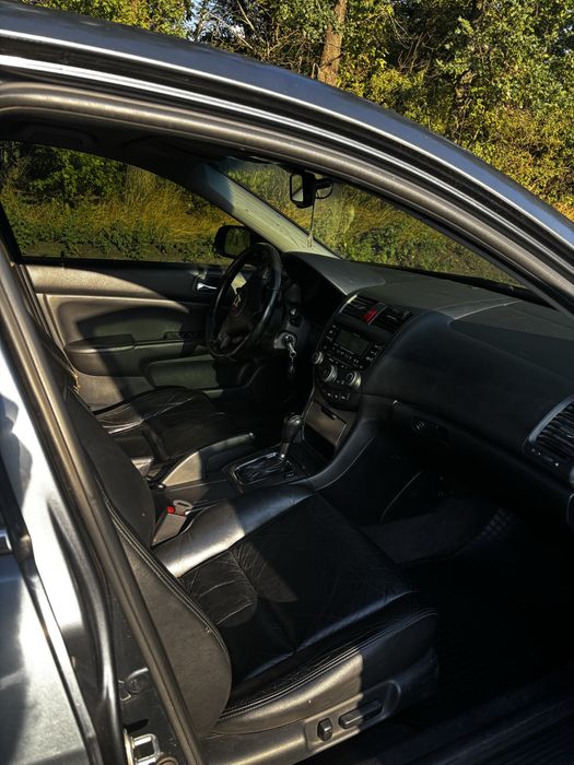 Хонда аккорд 7 2006, 2.0