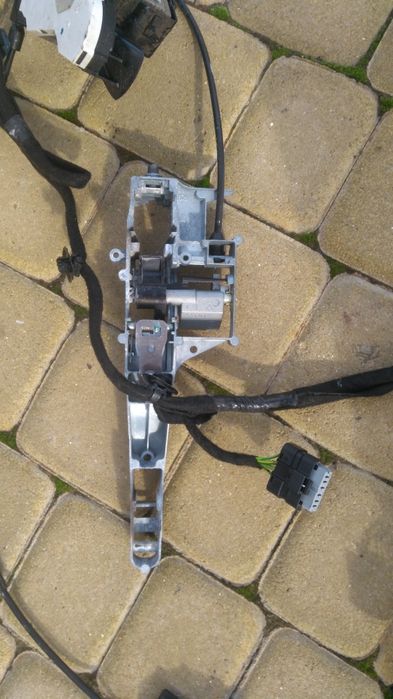 Карти дверей Пежо 207