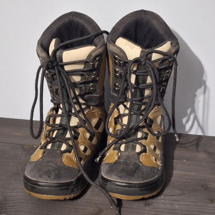 Buty snowboardowe extreme r. 38 gratis drugie gratis r. 43