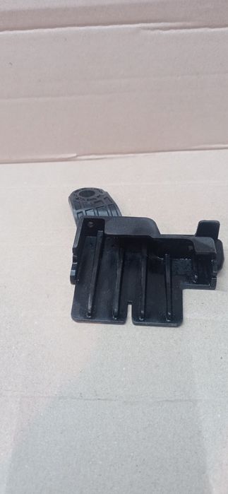 Кронштейн крепления фары grandeur