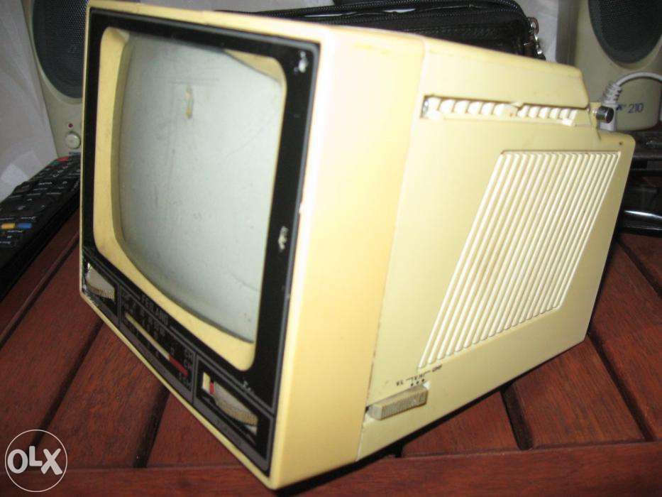 Продам переносной телевизор