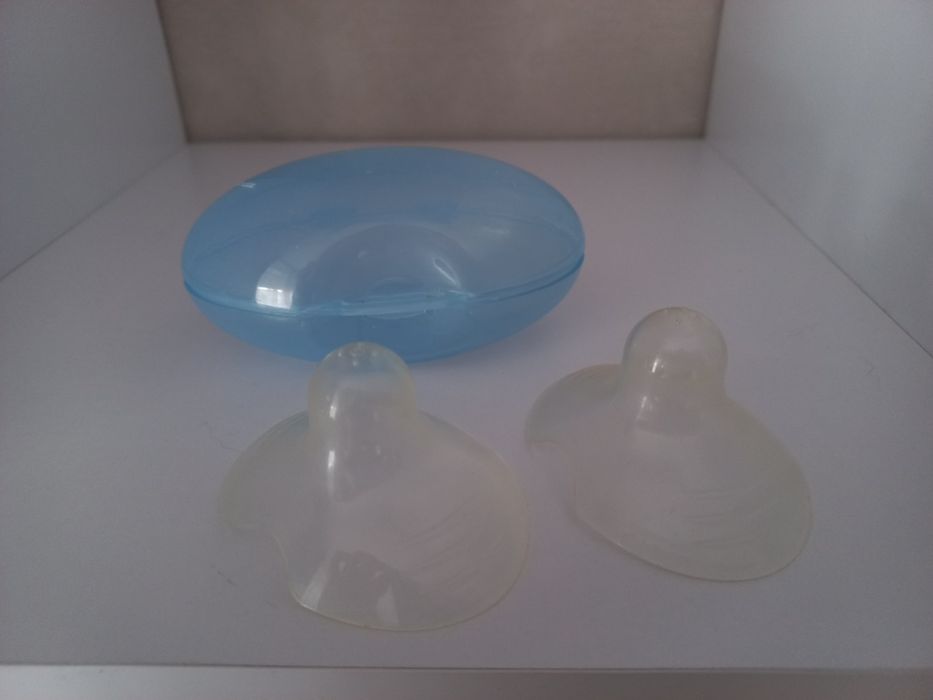 Накладки для годування