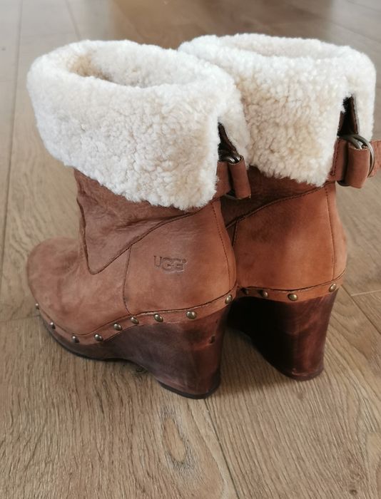 Ugg kozaki, botki z wywijana cholewka