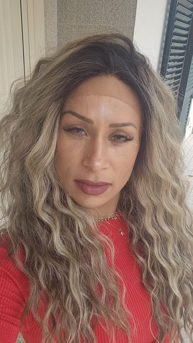 Lace front fibra realista ao cabelo humano