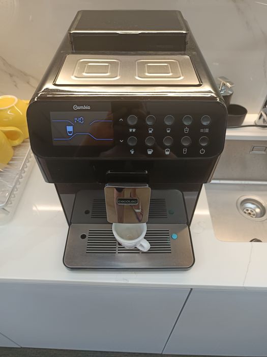 Máquina de café super automática cecotec